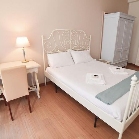Barcolana Lodge - Hostel Трієст Екстер'єр фото