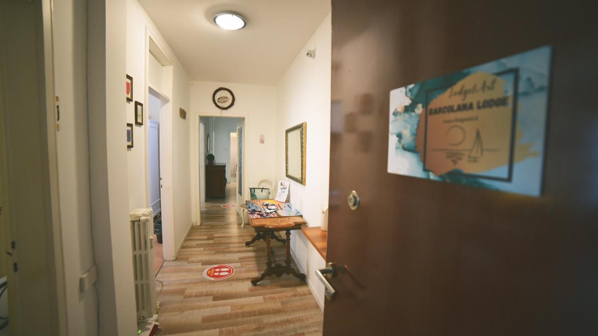 Barcolana Lodge - Hostel Трієст Екстер'єр фото