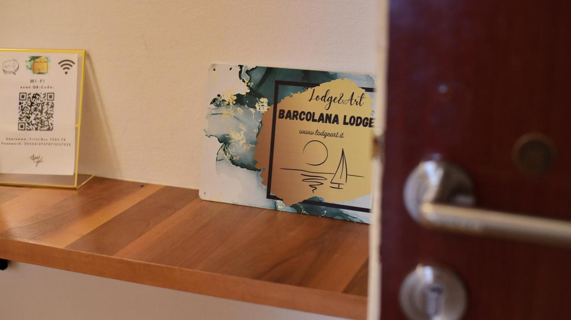 Barcolana Lodge - Hostel Трієст Екстер'єр фото