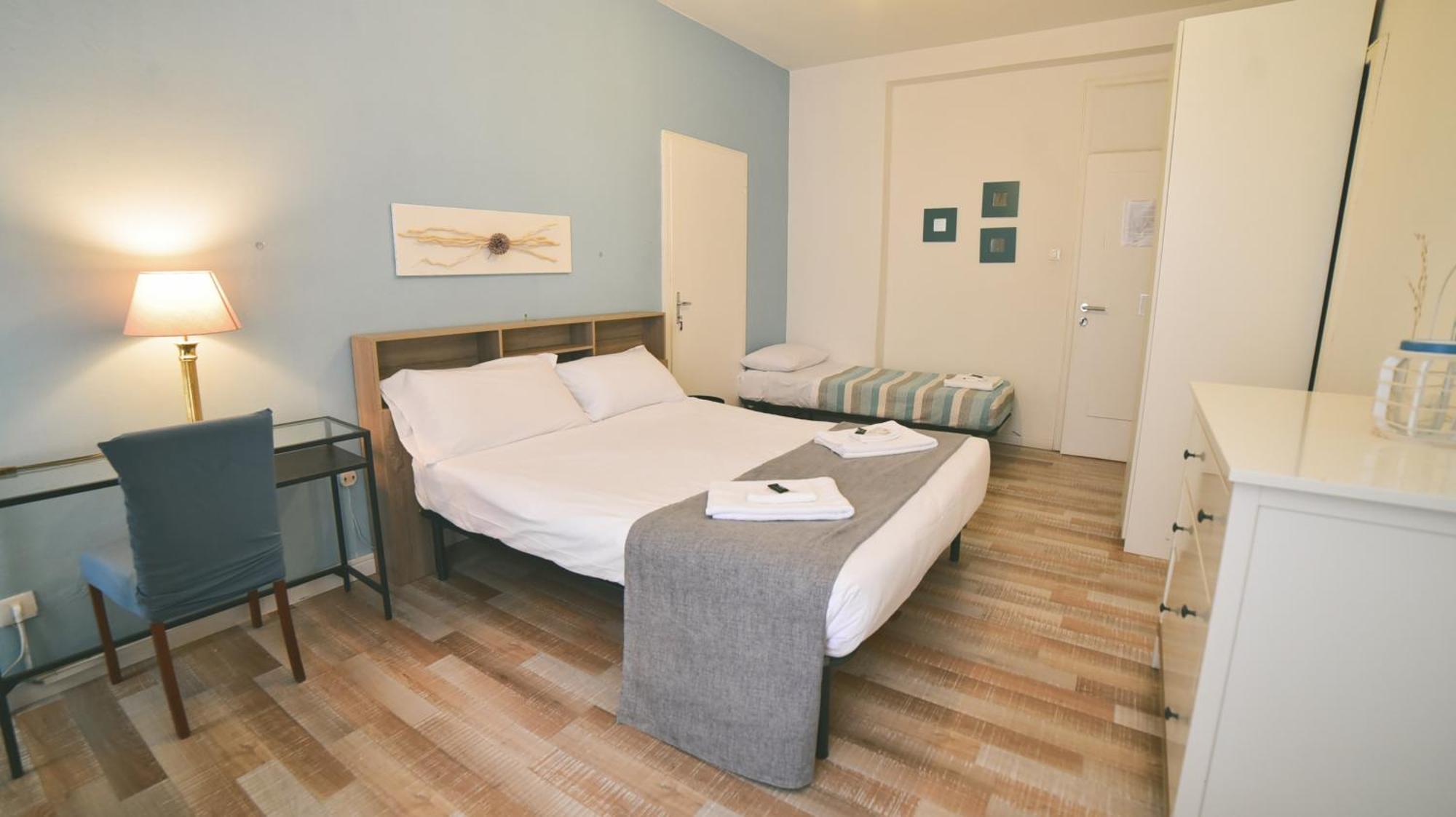 Barcolana Lodge - Hostel Трієст Екстер'єр фото